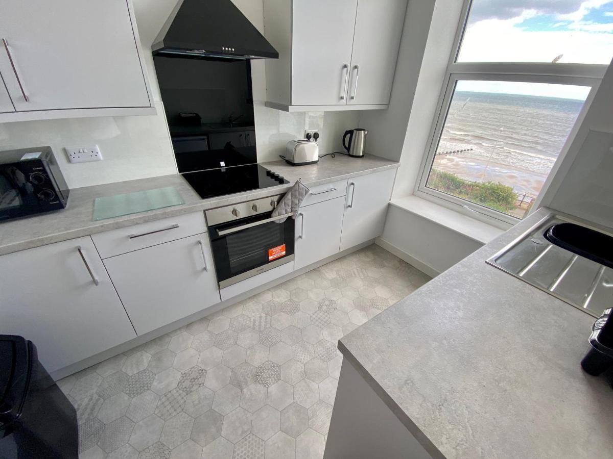 Bridlington Bay Apartments Экстерьер фото