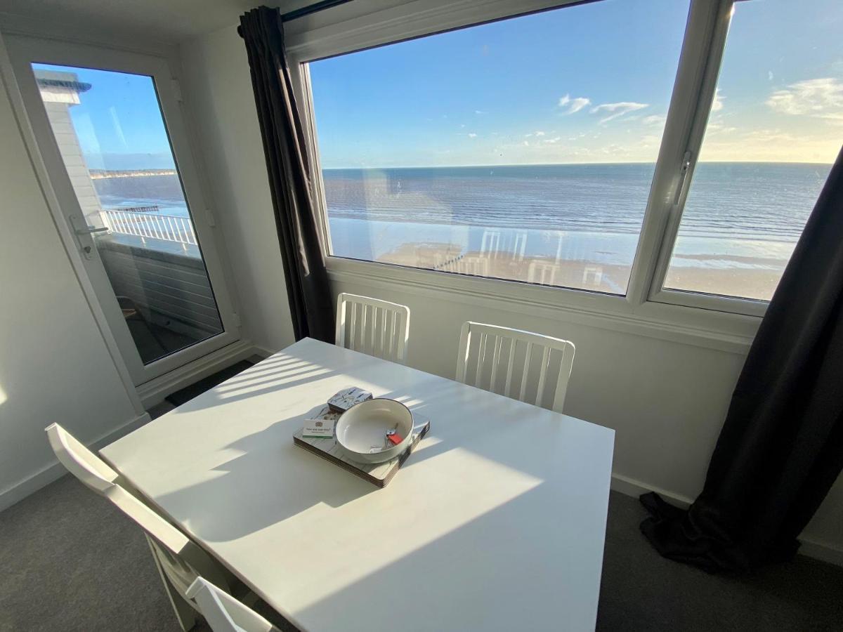 Bridlington Bay Apartments Экстерьер фото